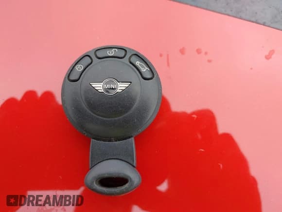 ✅ 2015 MINI Countryman S • VIN: WMWZC5C55FWP43808 • Лот: 42594069. Опубликован ранее на IAAI с пробегом 68 718 миль. Бесплатный доступ к архиву аукционных продаж из США и подробный отчёт об истории автомобиля на DreamBid. Изображение 11.