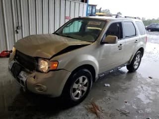 ✅ 2011 Ford Escape Limited • VIN: 1FMCU0EG3BKC71645 • Lot: 81866575. Wystawiony na Copart z przebiegiem 205 603 mil. Bezpłatny archiwum sprzedaży aukcyjnych z USA i szczegółowy raport historii pojazdu na DreamBid. Zdjęcie 1.