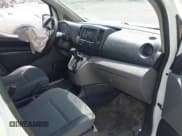 ✅ 2015 Nissan NV200 SV • VIN: 3N6CM0KN4FK732477 • Lot: 42091731. Listed on IAAI with 163,973 mi. Free auction sales archive from the USA and detailed vehicle history report at DreamBid. Image 5.