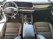 ✅ 2023 Kia Telluride S • VIN: 5XYP6DGC1PG392995 • Lot: 70151575. Wystawiony na Copart z przebiegiem 20 276 mil. Bezpłatny archiwum sprzedaży aukcyjnych z USA i szczegółowy raport historii pojazdu na DreamBid. Zdjęcie 8.