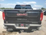 ✅ 2021 GMC Sierra 1500 Denali • VIN: 3GTP8FED7MG208786 • Lot: 68107875. Wystawiony na Copart z przebiegiem 64 434 mil. Bezpłatny archiwum sprzedaży aukcyjnych z USA i szczegółowy raport historii pojazdu na DreamBid. Zdjęcie 6.