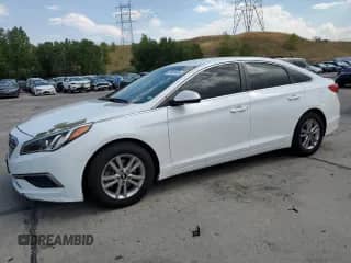 2016 Hyundai Sonata 2.4L с VIN 5NPE24AF5GH376376, выставлен на аукционе Copart как лот 69081445 с пробегом 132 844 миль миль и Чистый • Clean title. История ставок и продаж доступна на DreamBid. Изображение 1.