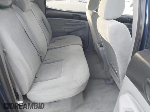 ✅ 2008 Toyota Tacoma • VIN: 5TEMU52N28Z470151 • Lot: 43813254. Wystawiony na IAAI z przebiegiem 138 181 mil. Bezpłatny archiwum sprzedaży aukcyjnych z USA i szczegółowy raport historii pojazdu na DreamBid. Zdjęcie 8.