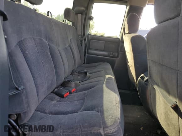 ✅ 2001 Chevrolet Silverado 1500 LS • VIN: 2GCEC19T411178824 • Лот: 75862204. Опубликован ранее на Copart с пробегом 306 551 миль. Бесплатный доступ к архиву аукционных продаж из США и подробный отчёт об истории автомобиля на DreamBid. Изображение 10.