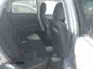 2013 Mitsubishi Outlander ES z VIN 4A4AP3AU5DE004615, wystawiony jako IAAI lot #43137560 z przebiegiem 138 541 mil mil oraz . Historia ofert i sprzedaży dostępna na DreamBid. Obrazek 8.