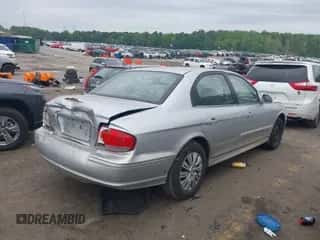 2003 Hyundai Sonata с VIN KMHWF25H23A858454, выставлен на аукционе IAAI как лот 42016877 с пробегом 135 539 миль миль и . История ставок и продаж доступна на DreamBid. Изображение 4.