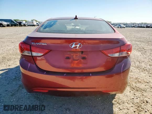✅ 2013 Hyundai Elantra GLS • VIN: 5NPDH4AE9DH177327 • Lot: 85423695. Wystawiony na Copart z przebiegiem 190 608 mil mil. Skorzystaj z bezpłatnego archiwum sprzedaży aukcyjnych z USA i zobacz szczegółowy raport historii pojazdu na DreamBid. Zdjęcie 6.