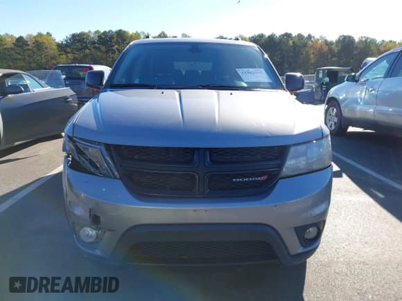 ✅ 2019 Dodge Journey SE • VIN: 3C4PDCBB0KT863583 • Lot: 43482515. Wystawiony na IAAI z przebiegiem 173 729 mil. Bezpłatny archiwum sprzedaży aukcyjnych z USA i szczegółowy raport historii pojazdu na DreamBid. Zdjęcie 12.