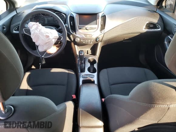 ✅ 2016 Chevrolet Cruze LT • VIN: 1G1BE5SM1G7256164 • Лот: 68632982. Опубликован ранее на Copart с пробегом 61 820 миль. Бесплатный доступ к архиву аукционных продаж из США и подробный отчёт об истории автомобиля на DreamBid. Изображение 8.