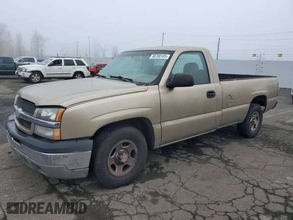 2004 Chevrolet Silverado 1500 LS z VIN 1GCEC14T74E115825, wystawiony jako Copart lot #88708185 z przebiegiem Nie podano mil oraz Szkoda całkowita • Salvage title. Historia ofert i sprzedaży dostępna na DreamBid. Obrazek 1.