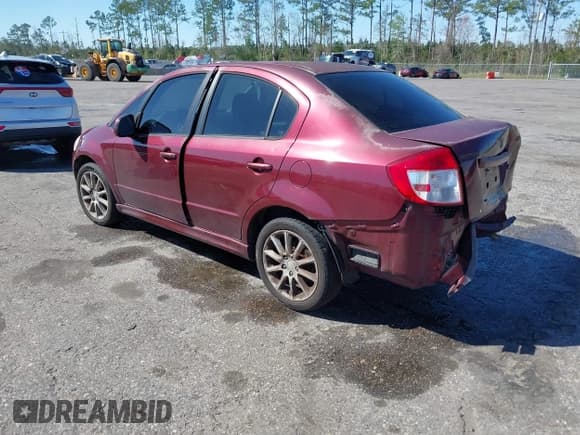 ✅ 2008 Suzuki SX4 Convenience • VIN: JS2YC415285110998 • Lot: 41772963. Wystawiony na IAAI z przebiegiem 172 908 mil. Bezpłatny archiwum sprzedaży aukcyjnych z USA i szczegółowy raport historii pojazdu na DreamBid. Zdjęcie 3.