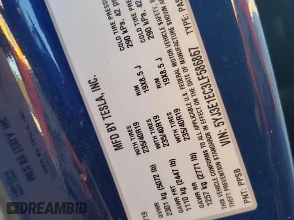 ✅ 2020 Tesla Model 3 Performance • VIN: 5YJ3E1EC3LF586867 • Lot: 90074405. Wystawiony na Copart z przebiegiem 103 478 mil. Bezpłatny archiwum sprzedaży aukcyjnych z USA i szczegółowy raport historii pojazdu na DreamBid. Zdjęcie 12.