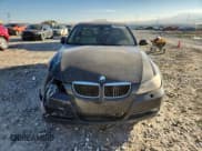 ✅ 2008 BMW 3 Series 328xi • VIN: WBAVC93588K040462 • Lot: 90397125. Wystawiony na Copart z przebiegiem 232 647 mil. Bezpłatny archiwum sprzedaży aukcyjnych z USA i szczegółowy raport historii pojazdu na DreamBid. Zdjęcie 5.