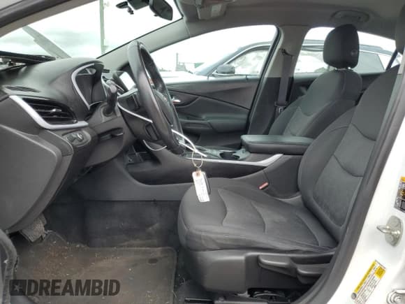 ✅ 2017 Chevrolet Volt LT • VIN: 1G1RA6S5XHU110227 • Lot: 75236584. Wystawiony na Copart z przebiegiem 75 071 mil. Bezpłatny archiwum sprzedaży aukcyjnych z USA i szczegółowy raport historii pojazdu na DreamBid. Zdjęcie 7.