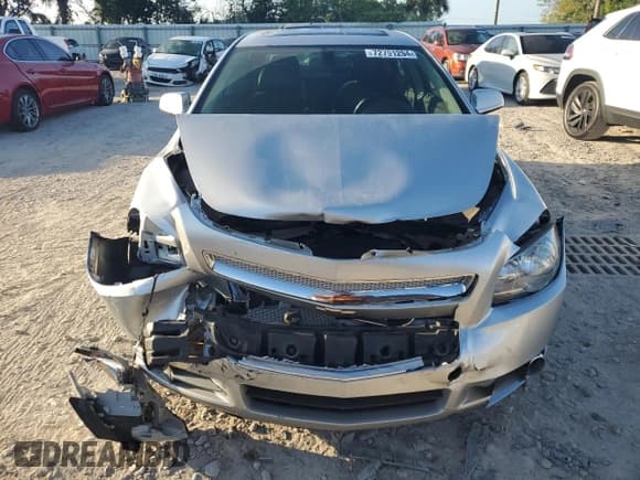 ✅ 2011 Chevrolet Malibu LTZ • VIN: 1G1ZE5E14BF266296 • Lot: 72791294. Wystawiony na Copart z przebiegiem 149 250 mil. Bezpłatny archiwum sprzedaży aukcyjnych z USA i szczegółowy raport historii pojazdu na DreamBid. Zdjęcie 5.