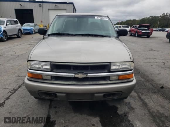 ✅ 2000 Chevrolet S-10 LS • VIN: 1GCDT19W3YK179978 • Lot: 89890655. Listed on Copart with 194,078 mi. Free auction sales archive from the USA and detailed vehicle history report at DreamBid. Image 5.