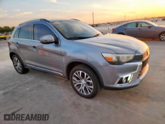 2017 Mitsubishi Outlander ES с VIN JA4AP3AU3HZ026578, выставлен на аукционе Copart как лот 82270955 с пробегом 170 673 миль миль и Списание • Salvage title. История ставок и продаж доступна на DreamBid. Изображение 4.