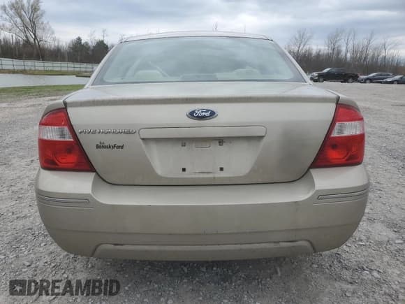 ✅ 2005 Ford Five Hundred SE • VIN: 1FAFP231X5G107583 • Lot: 78573224. Wystawiony na Copart z przebiegiem 97 849 mil. Bezpłatny archiwum sprzedaży aukcyjnych z USA i szczegółowy raport historii pojazdu na DreamBid. Zdjęcie 6.