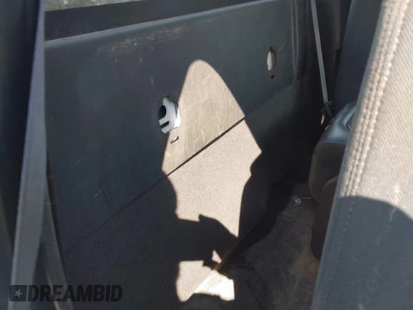 ✅ 2008 Chevrolet Silverado 1500 Work Truck • VIN: 1GCEC14X58Z315863 • Lot: 43064151. Wystawiony na IAAI z przebiegiem Nie podano. Bezpłatny archiwum sprzedaży aukcyjnych z USA i szczegółowy raport historii pojazdu na DreamBid. Zdjęcie 8.