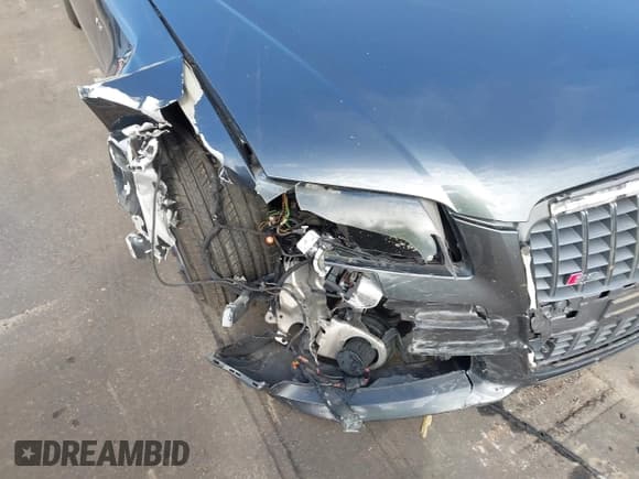 ✅ 2007 Audi S8 • VIN: WAUPN44EX7N020652 • Лот: 43282083. Опубликован ранее на IAAI с пробегом 109 941 миль. Бесплатный доступ к архиву аукционных продаж из США и подробный отчёт об истории автомобиля на DreamBid. Изображение 6.