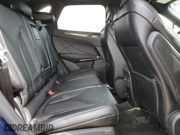 ✅ 2016 Lincoln MKC Select • VIN: 5LMTJ2DH4GUJ27237 • Лот: 52693045. Опубликован ранее на Copart с пробегом 55 010 миль. Бесплатный доступ к архиву аукционных продаж из США и подробный отчёт об истории автомобиля на DreamBid. Изображение 11.