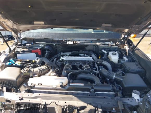 ✅ 2024 Lexus LX 600 Luxury • VIN: JTJGB7CX3R4066099 • Lot: 43623380. Listed on IAAI with 9,180 mi. Free auction sales archive from the USA and detailed vehicle history report at DreamBid. Image 10.