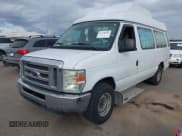 ✅ 2011 Ford Econoline Passenger XL • VIN: 1FBSS3BL3BDA28502 • Lot: 43770976. Wystawiony na IAAI z przebiegiem 105 192 mil. Bezpłatny archiwum sprzedaży aukcyjnych z USA i szczegółowy raport historii pojazdu na DreamBid. Zdjęcie 2.
