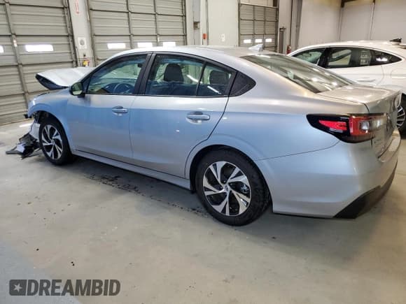 ✅ 2025 Subaru Legacy Premium • VIN: 4S3BWAD63S3026427 • Лот: 70342275. Опубликован ранее на Copart с пробегом 3 904 миль. Бесплатный доступ к архиву аукционных продаж из США и подробный отчёт об истории автомобиля на DreamBid. Изображение 2.