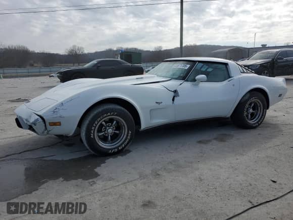 1978 Chevrolet Corvette z VIN 1Z87L8S425311, wystawiony jako Copart lot #41871705 z przebiegiem 71 787 mil mil oraz Szkoda całkowita • Salvage title. Historia ofert i sprzedaży dostępna na DreamBid. Obrazek 1.