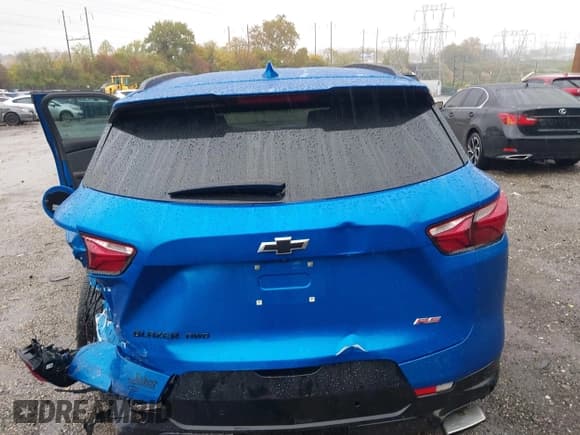 ✅ 2020 Chevrolet Blazer RS • VIN: 3GNKBKRSXLS546425 • Lot: 43580998. Wystawiony na IAAI z przebiegiem 45 842 mil. Bezpłatny archiwum sprzedaży aukcyjnych z USA i szczegółowy raport historii pojazdu na DreamBid. Zdjęcie 17.