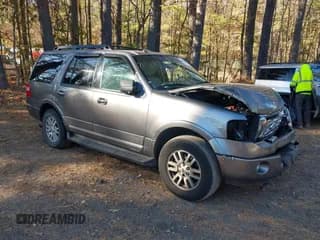 ✅ 2011 Ford Expedition XLT • VIN: 1FMJU1J54BEF55589 • Lot: 43716815. Listed on IAAI with 217,352 mi. Free auction sales archive from the USA and detailed vehicle history report at DreamBid. Image 1.