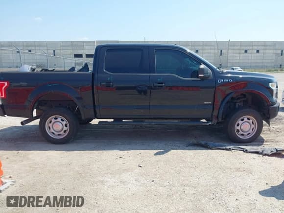 ✅ 2017 Ford F-150 XL • VIN: 1FTEW1CG7HFA69828 • Lot: 42765544. Listed on IAAI with 103,249 mi. Free auction sales archive from the USA and detailed vehicle history report at DreamBid. Image 13.
