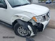 ✅ 2018 Nissan Frontier Pro-4X • VIN: 1N6AD0EV6JN762070 • Lot: 43281121. Wystawiony na IAAI z przebiegiem 53 202 mil. Bezpłatny archiwum sprzedaży aukcyjnych z USA i szczegółowy raport historii pojazdu na DreamBid. Zdjęcie 6.