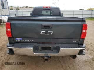 2018 Chevrolet Silverado 3500HD LTZ с VIN 1GC4K0CY5JF222075, выставлен на аукционе Copart как лот 59560914 с пробегом 128 718 миль миль и Чистый • Clean title. История ставок и продаж доступна на DreamBid. Изображение 6.