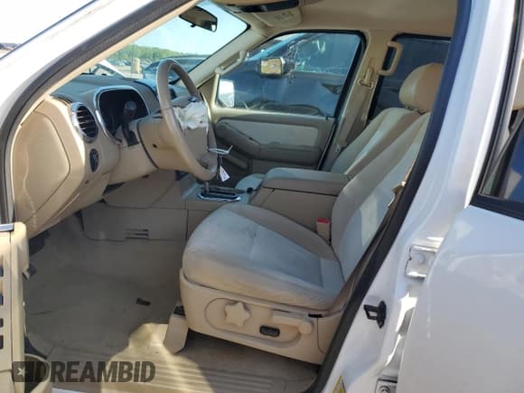 ✅ 2007 Ford Explorer XLT • VIN: 1FMEU73E37UB37751 • Lot: 56474745. Listed on Copart with 121,701 mi. Free auction sales archive from the USA and detailed vehicle history report at DreamBid. Image 7.