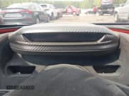 ✅ 2021 McLaren 720S • VIN: SBM14FCA0MW006035 • Lot: 42012139. Wystawiony na IAAI z przebiegiem Nie podano. Bezpłatny archiwum sprzedaży aukcyjnych z USA i szczegółowy raport historii pojazdu na DreamBid. Zdjęcie 7.