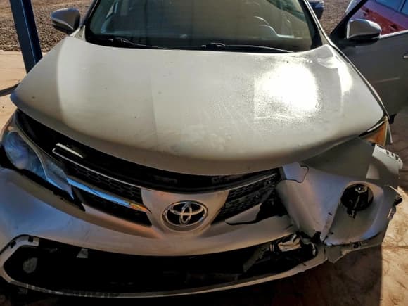 ✅ 2014 Toyota RAV4 Limited • VIN: 2T3DFREV9EW213492 • Lot: 96081195. Listed on Copart with 94,099 mi. Free auction sales archive from the USA and detailed vehicle history report at DreamBid. Image 11.