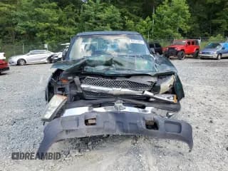 ✅ 2003 Chevrolet Silverado 1500 LS • VIN: 2GCEC19T331353079 • Lot: 65751285. Wystawiony na Copart z przebiegiem Nie podano. Bezpłatny archiwum sprzedaży aukcyjnych z USA i szczegółowy raport historii pojazdu na DreamBid. Zdjęcie 5.