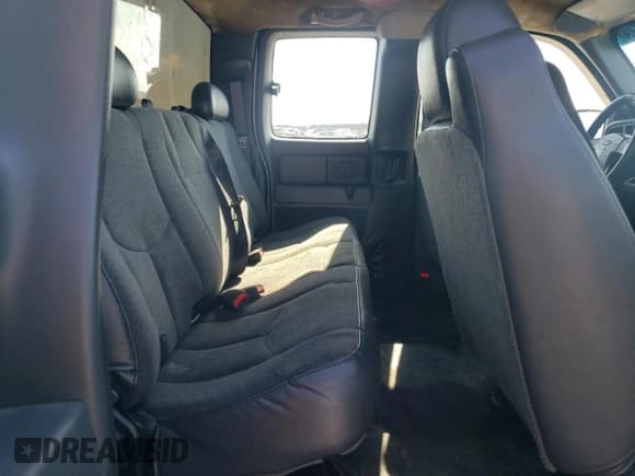 ✅ 2006 Chevrolet Silverado 1500 Work Truck • VIN: 1GCEC19V16Z125532 • Лот: 77407724. Опубликован ранее на Copart с пробегом 254 308 миль. Бесплатный доступ к архиву аукционных продаж из США и подробный отчёт об истории автомобиля на DreamBid. Изображение 10.