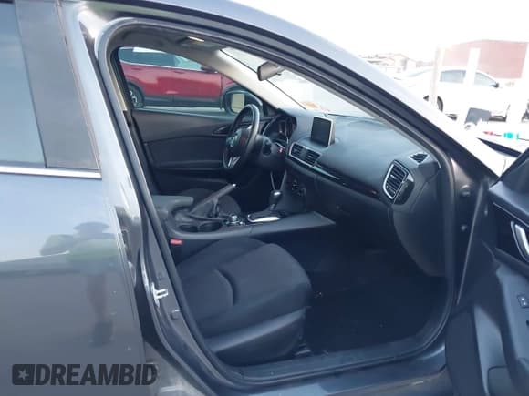 ✅ 2015 Mazda 3 i Touring • VIN: 3MZBM1V76FM234798 • Lot: 43026013. Wystawiony na IAAI z przebiegiem 101 977 mil. Bezpłatny archiwum sprzedaży aukcyjnych z USA i szczegółowy raport historii pojazdu na DreamBid. Zdjęcie 5.