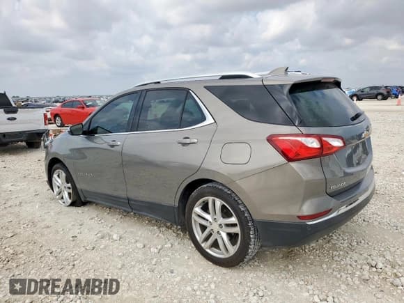 ✅ 2018 Chevrolet Equinox Premier • VIN: 3GNAXMEV9JS574111 • Лот: 90337365. Опубликован ранее на Copart с пробегом 110 928 миль. Бесплатный доступ к архиву аукционных продаж из США и подробный отчёт об истории автомобиля на DreamBid. Изображение 2.