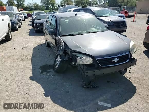 2007 Chevrolet Malibu LTZ with VIN 1G1ZU57N47F283495, listed as a Copart auction lot 75436414 with 176,977 mi miles and Salvage title. Bid and sale history available at DreamBid. Image 10.