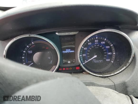 ✅ 2012 Hyundai Sonata Hybrid • VIN: KMHEC4A48CA054579 • Lot: 68670114. Listed on Copart with 176,829 mi. Free auction sales archive from the USA and detailed vehicle history report at DreamBid. Image 9.