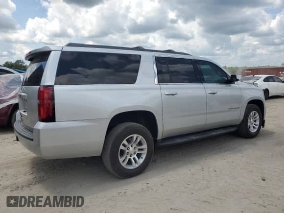 2020 Chevrolet Suburban LS z VIN 1GNSCGKC6LR183119, wystawiony jako Copart lot #54466925 z przebiegiem 87 978 mil mil oraz Szkoda całkowita • Salvage title. Historia ofert i sprzedaży dostępna na DreamBid. Obrazek 3.