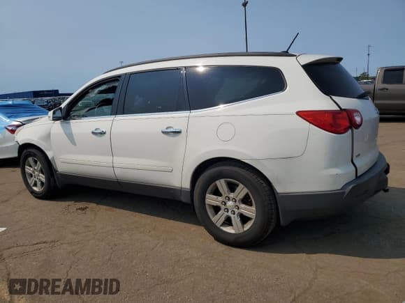 ✅ 2010 Chevrolet Traverse 2LT • VIN: 1GNLVGED5AJ254423 • Lot: 69952424. Wystawiony na Copart z przebiegiem 165 292 mil. Bezpłatny archiwum sprzedaży aukcyjnych z USA i szczegółowy raport historii pojazdu na DreamBid. Zdjęcie 2.