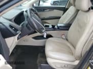 ✅ 2017 Lincoln MKX Select • VIN: 2LMPJ6KP1HBL45556 • Лот: 56964655. Опубликован ранее на Copart с пробегом 132 233 миль. Бесплатный доступ к архиву аукционных продаж из США и подробный отчёт об истории автомобиля на DreamBid. Изображение 7.