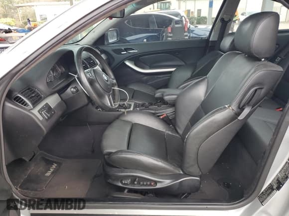 ✅ 2004 BMW 3 Series 330Ci • VIN: WBABD53444PL13152 • Lot: 93298845. Wystawiony na Copart z przebiegiem 139 598 mil. Bezpłatny archiwum sprzedaży aukcyjnych z USA i szczegółowy raport historii pojazdu na DreamBid. Zdjęcie 7.