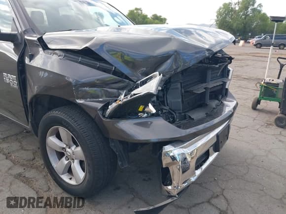 ✅ 2022 Ram 1500 Tradesman • VIN: 3C6RR6KG6NG210767 • Lot: 43426762. Wystawiony na IAAI z przebiegiem 18 317 mil. Bezpłatny archiwum sprzedaży aukcyjnych z USA i szczegółowy raport historii pojazdu na DreamBid. Zdjęcie 6.