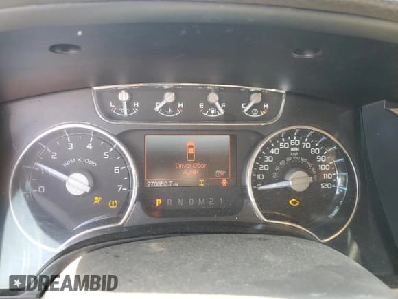 ✅ 2012 Ford F-150 XL • VIN: 1FTFW1EF1CKD47082 • Lot: 70848305. Listed on Copart with 270,352 mi. Free auction sales archive from the USA and detailed vehicle history report at DreamBid. Image 9.