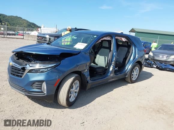 ✅ 2024 Chevrolet Equinox LT • VIN: 3GNAXUEGXRL248342 • Lot: 43196046. Listed on IAAI with 12,544 mi. Free auction sales archive from the USA and detailed vehicle history report at DreamBid. Image 2.